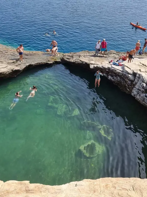 kayak-ekspeditsiya-tasos