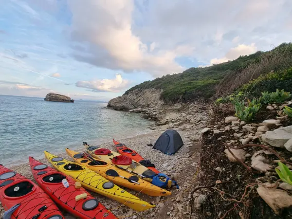 kayaking-paksos